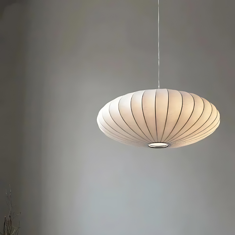 Suspension japonaise moderne en soie blanche