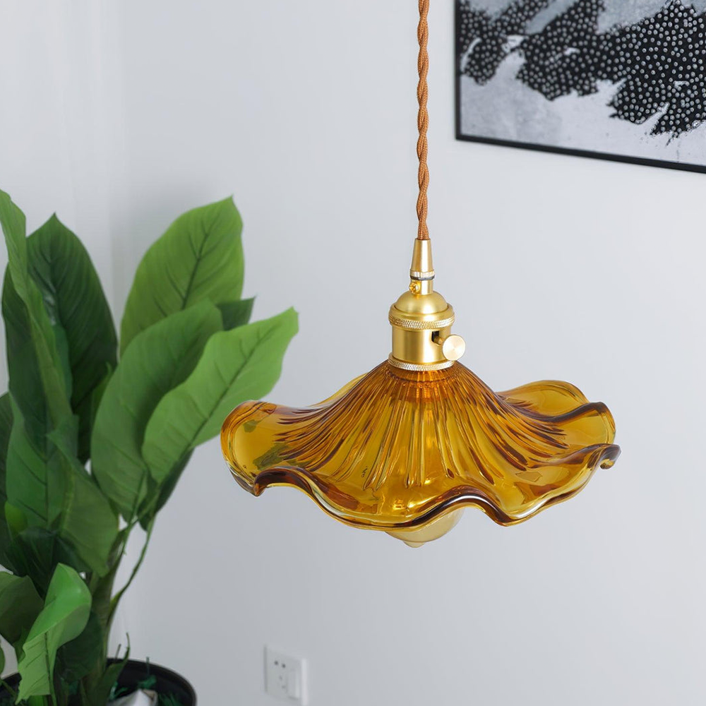 Suspension vintage en verre floral et laiton doré