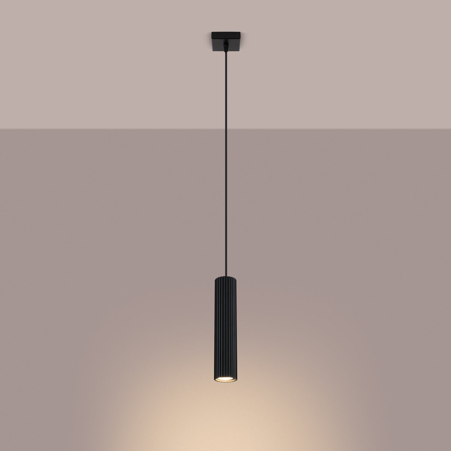 KARBON — suspension cylindrique noire en aluminium
