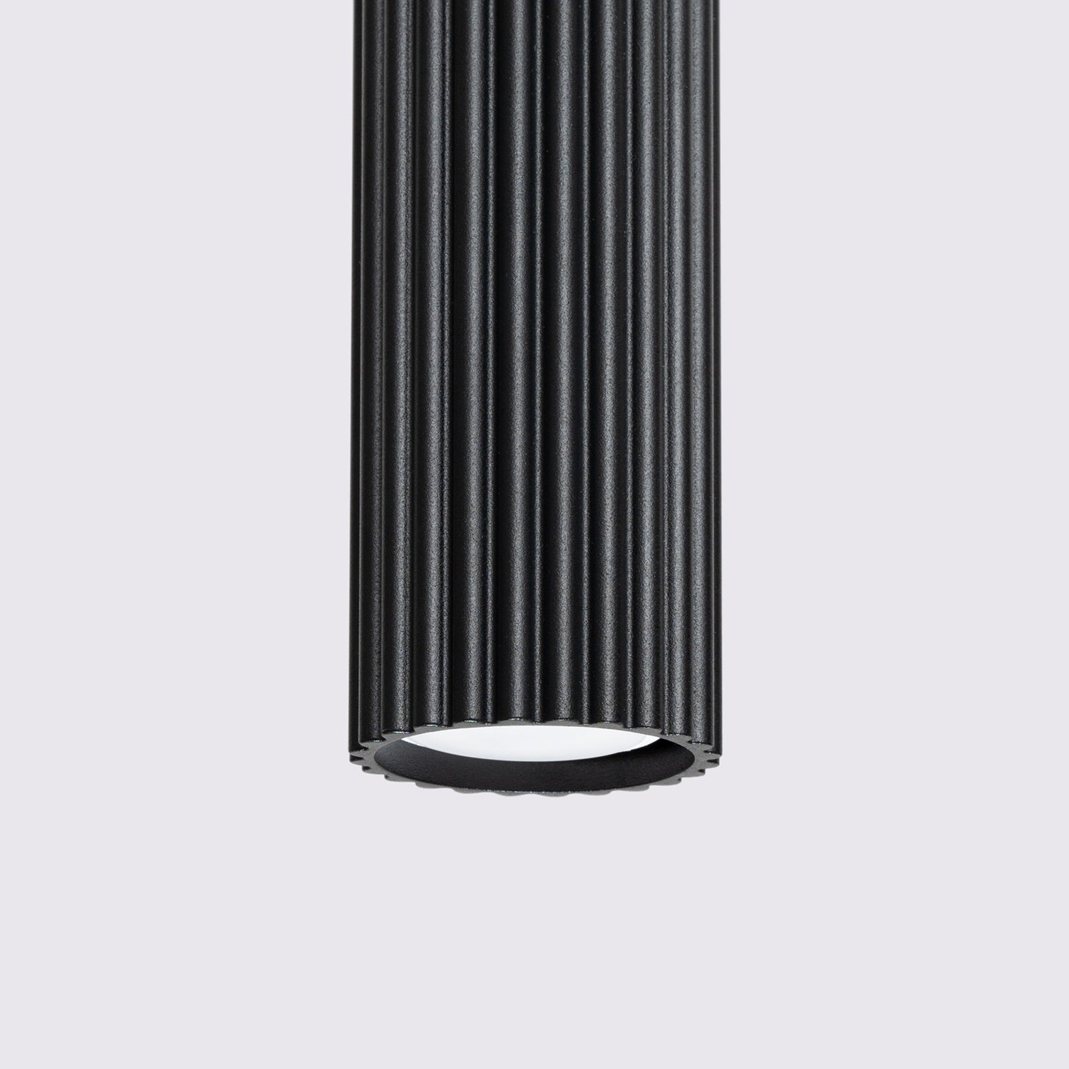KARBON — suspension cylindrique noire en aluminium