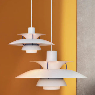 Suspension design scandinave multicouches métal coloré