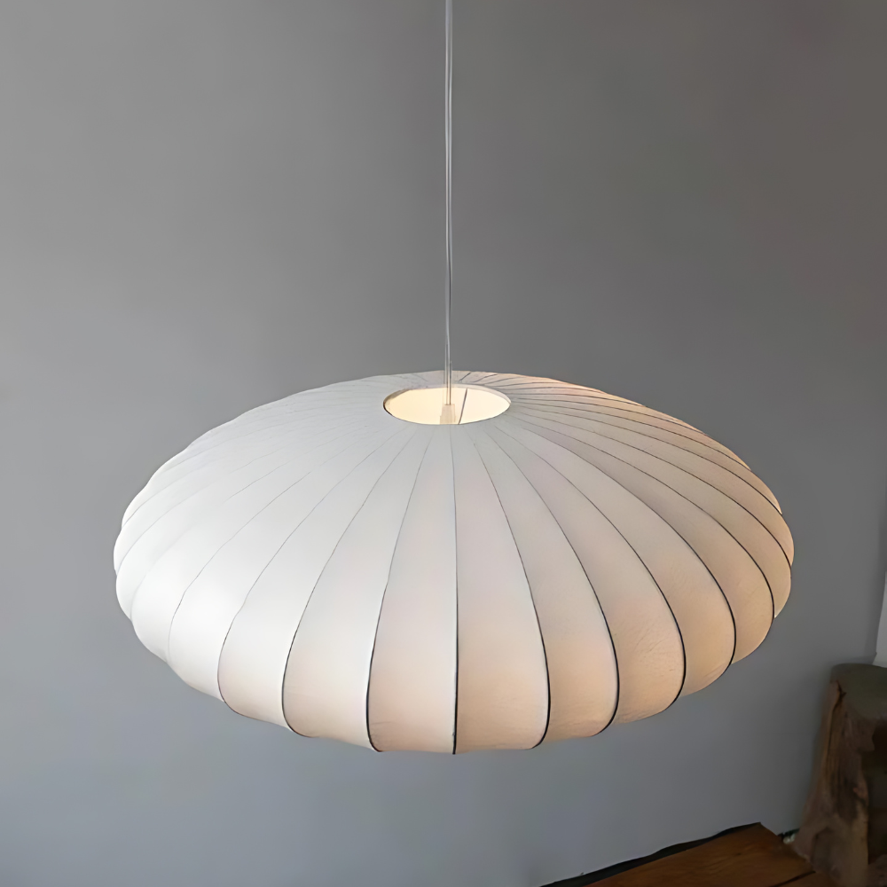 Suspension japonaise moderne en soie blanche