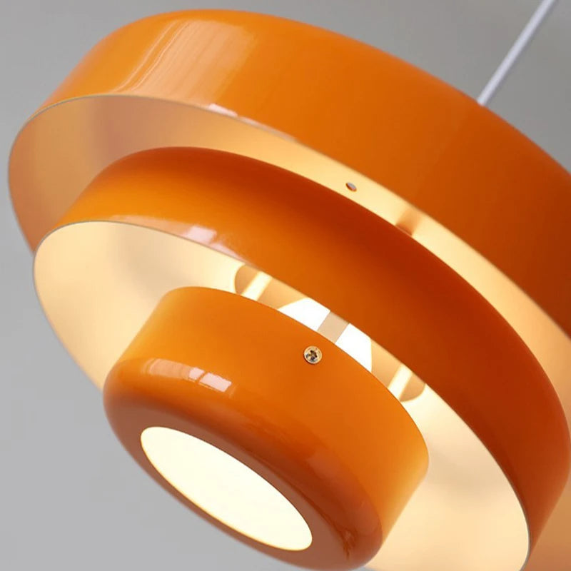 Suspension design moderne métal multicouches colorée