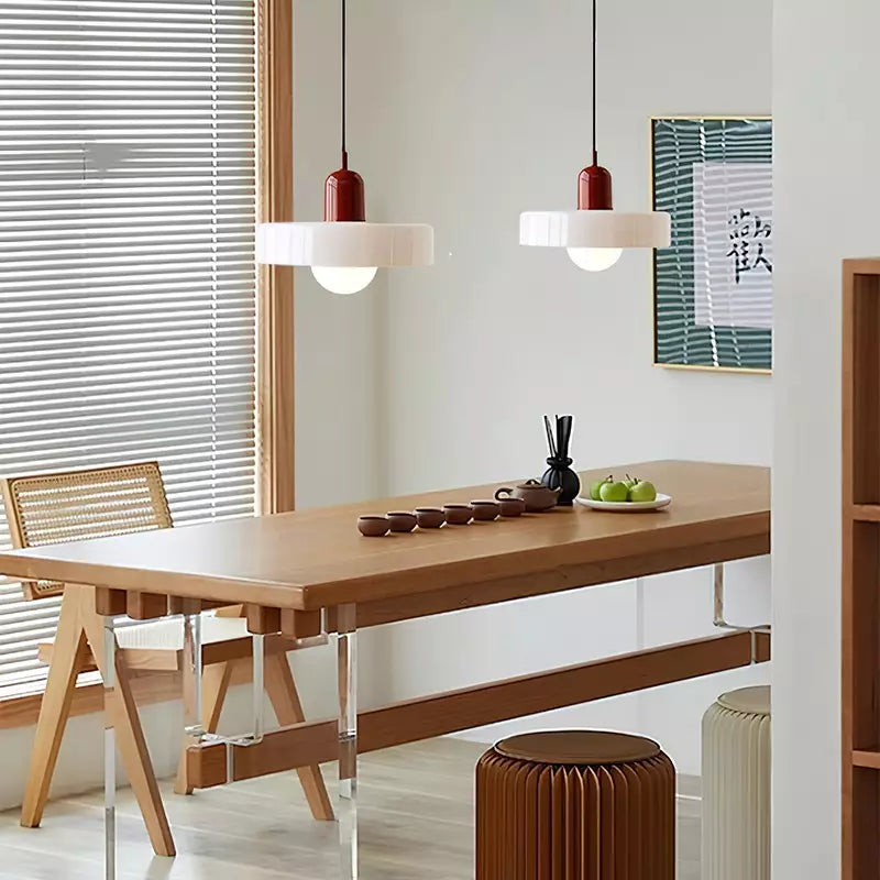 Suspension design moderne bicolore en verre coloré