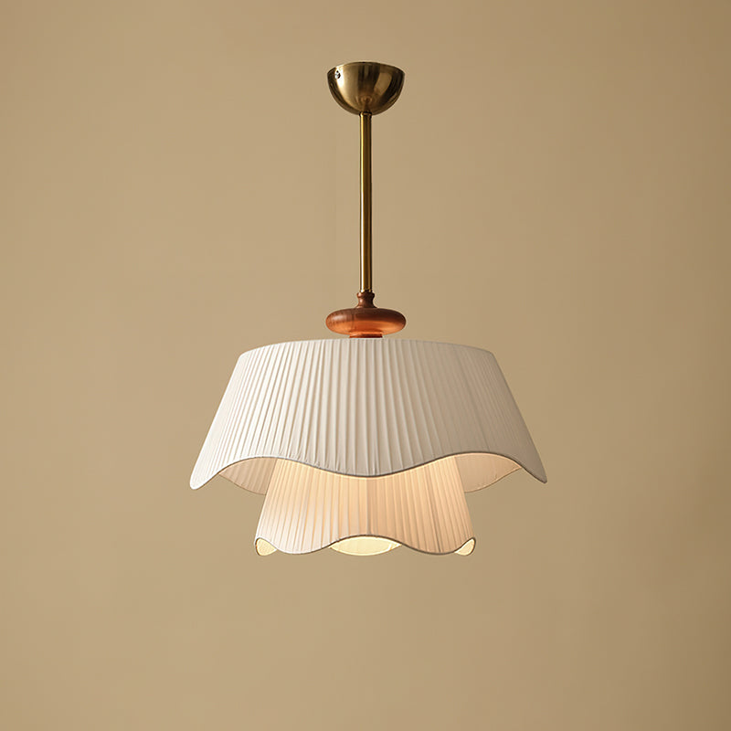 Suspension vintage dorée plissée en métal et tissu