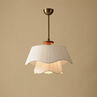 Suspension vintage dorée plissée en métal et tissu
