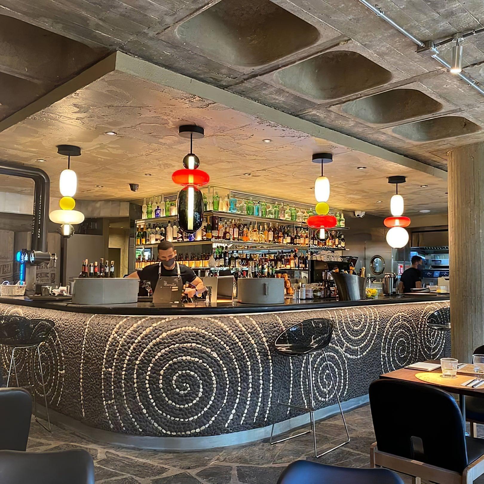 Suspension design en verre coloré modulable LED