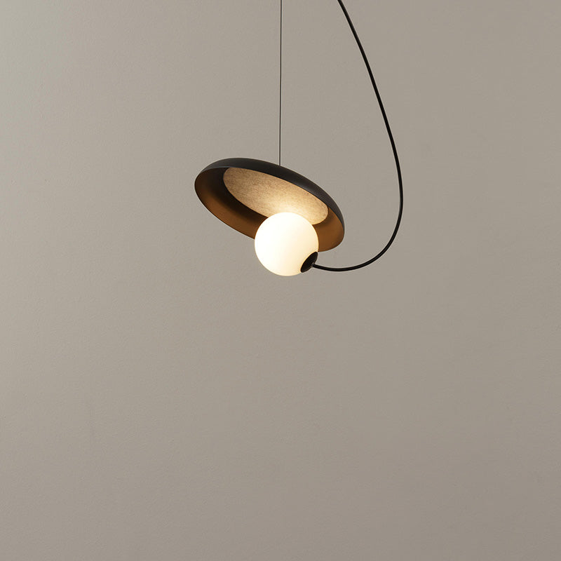 Suspension design moderne minimaliste en métal