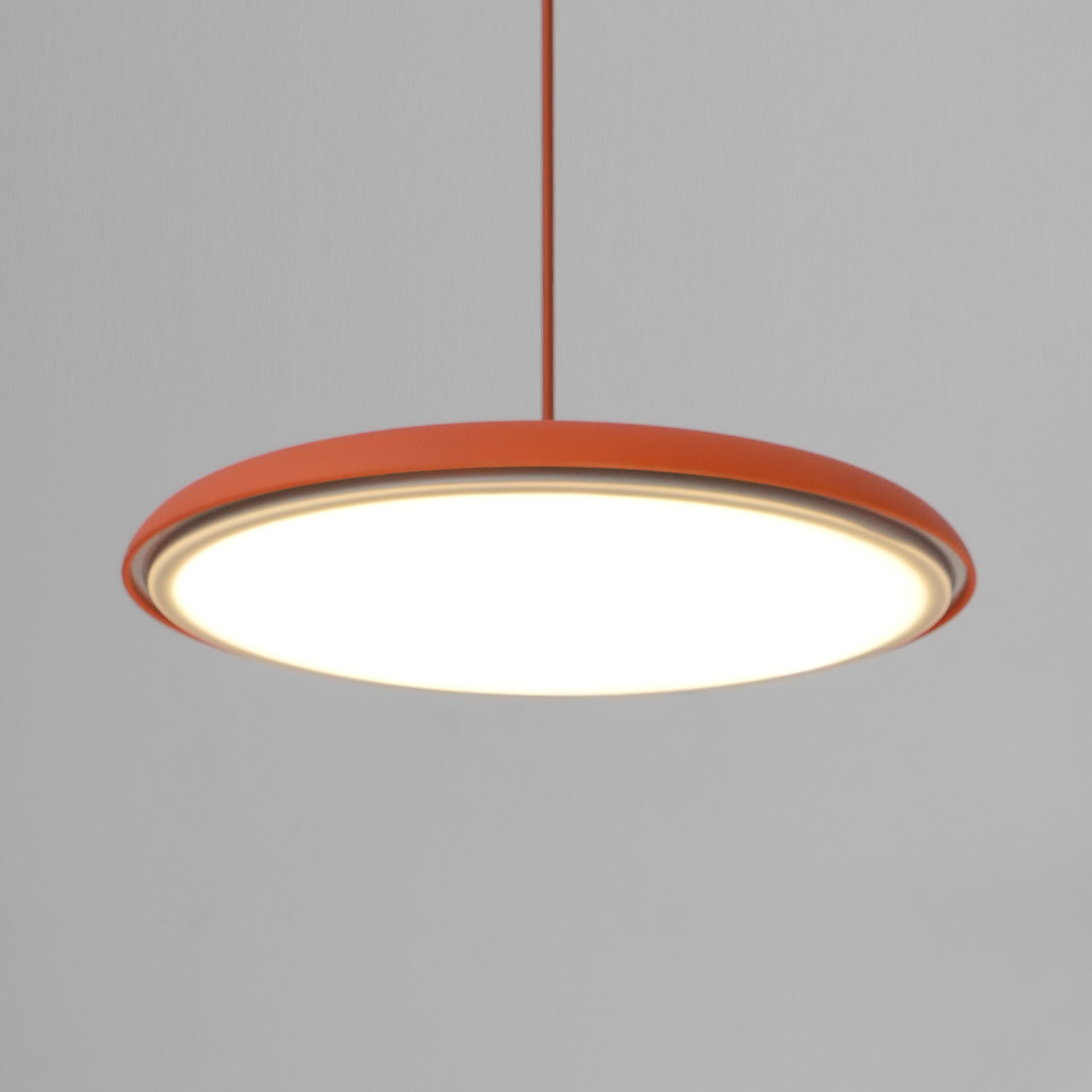 Suspension LED design moderne en métal orange