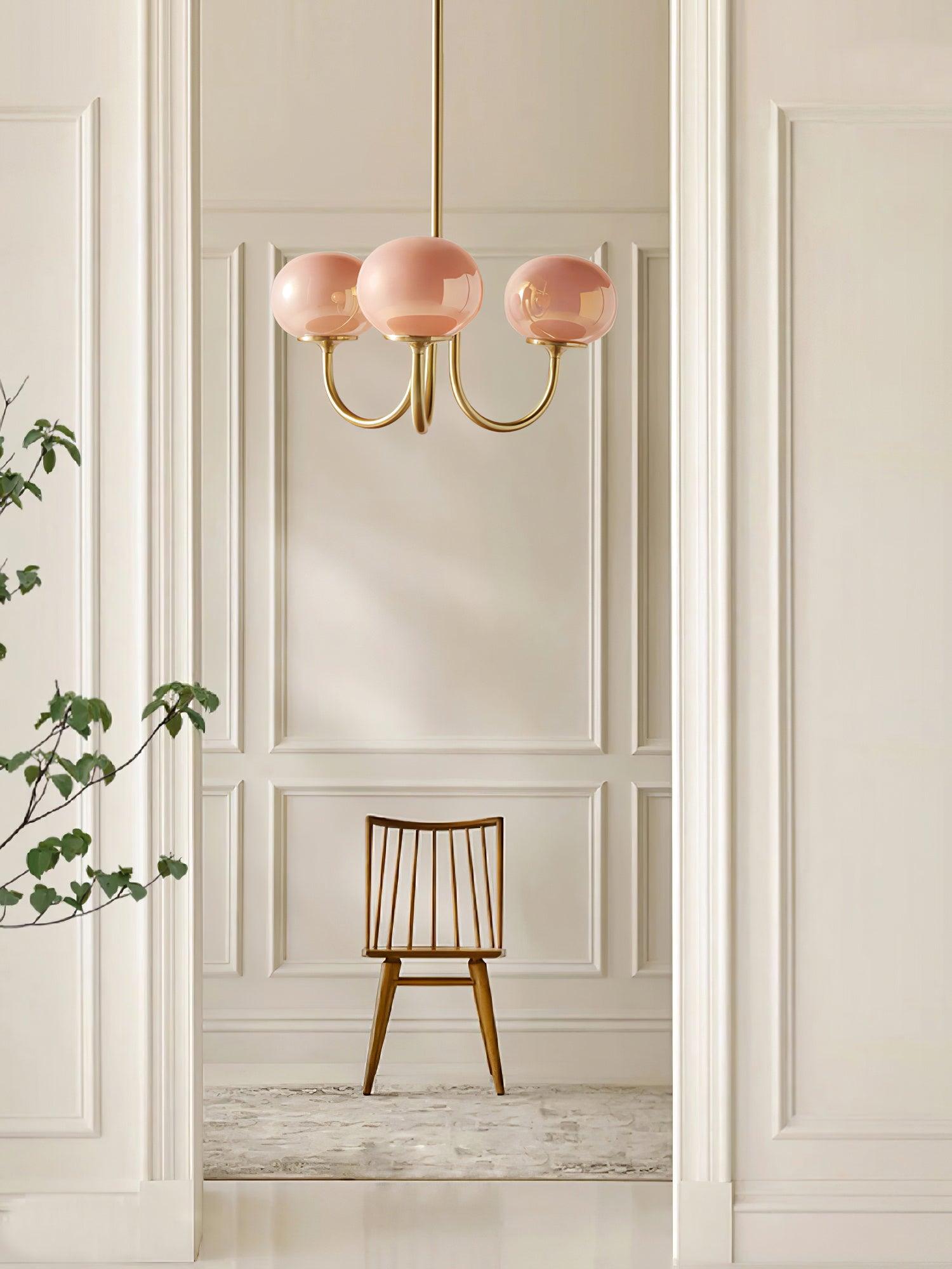 Suspension design dorée globes en verre rose
