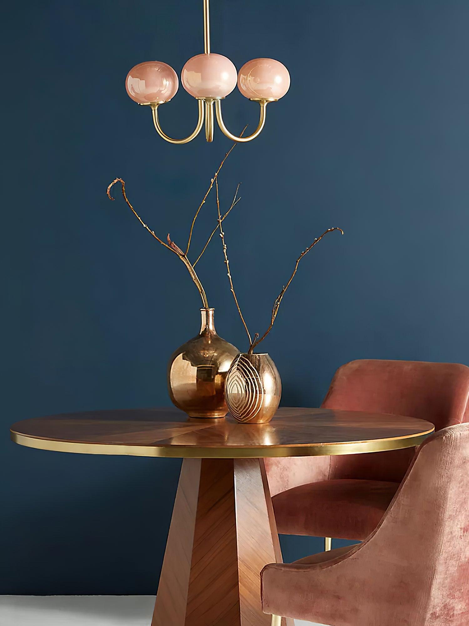 Suspension design dorée globes en verre rose