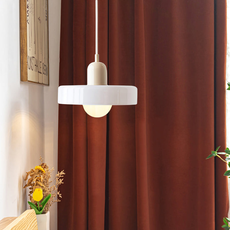 Suspension design moderne bicolore en verre coloré