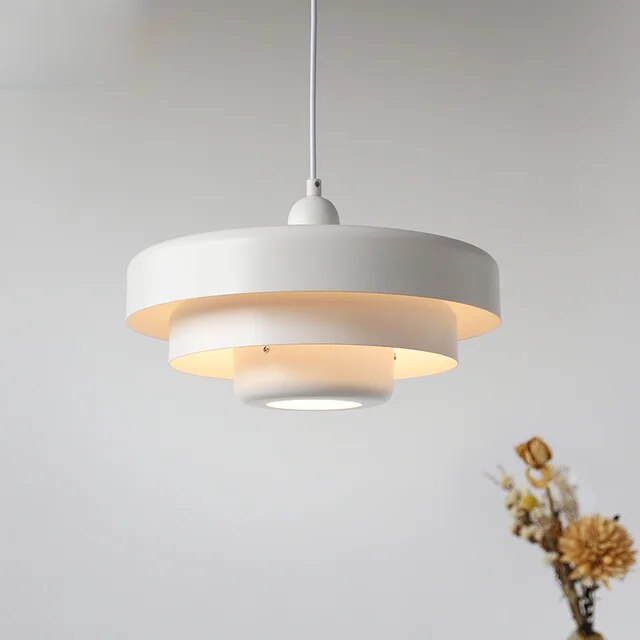 Suspension design moderne métal multicouches colorée