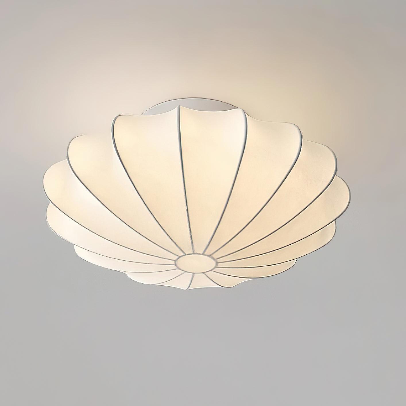 Plafonnier design minimaliste forme coquillage blanc