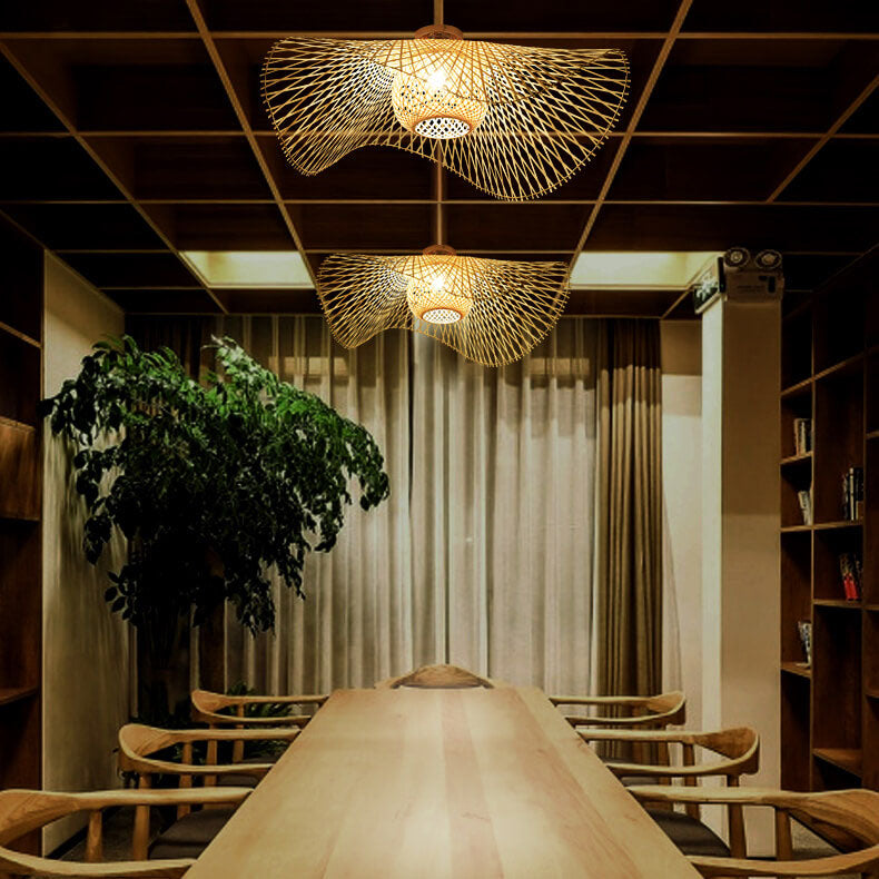 Suspension japonaise bambou tressé ondulante design
