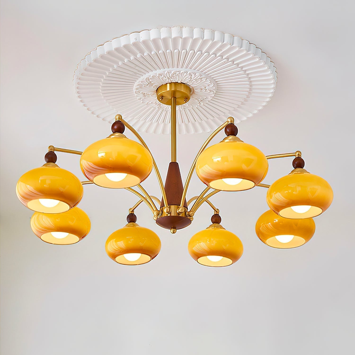 Suspension vintage dorée à globes jaunes multiples