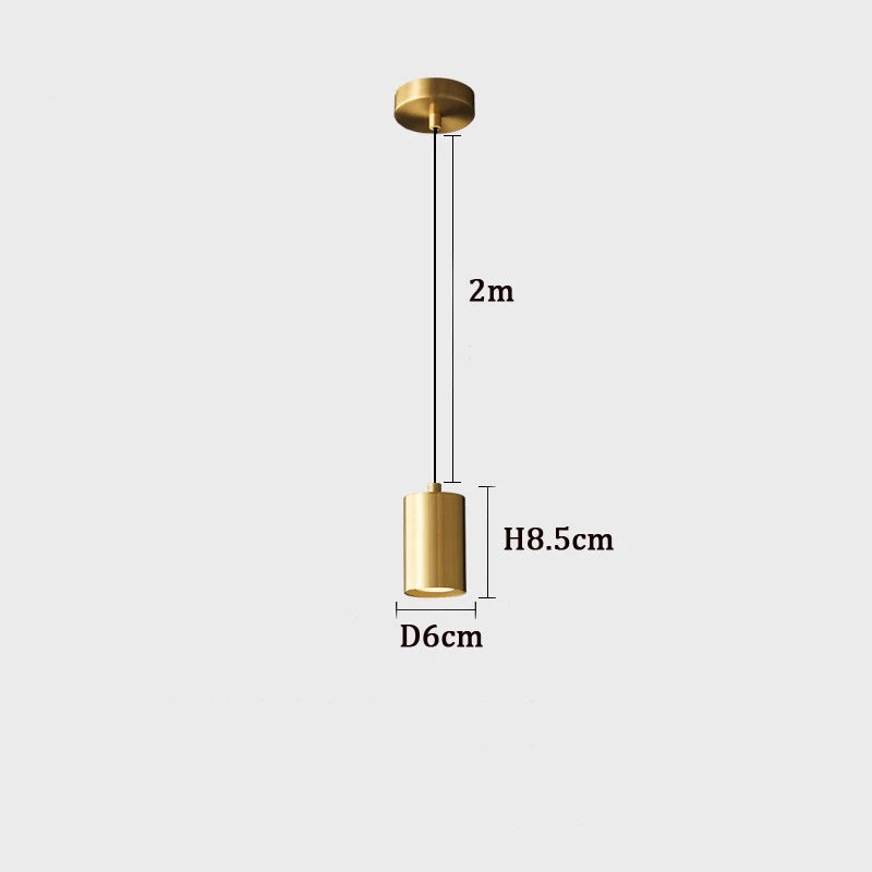 Suspension design minimaliste en métal doré