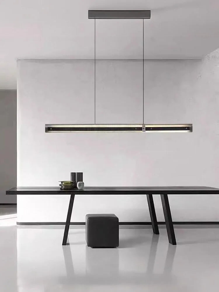 Suspension LED design moderne argentée linéaire