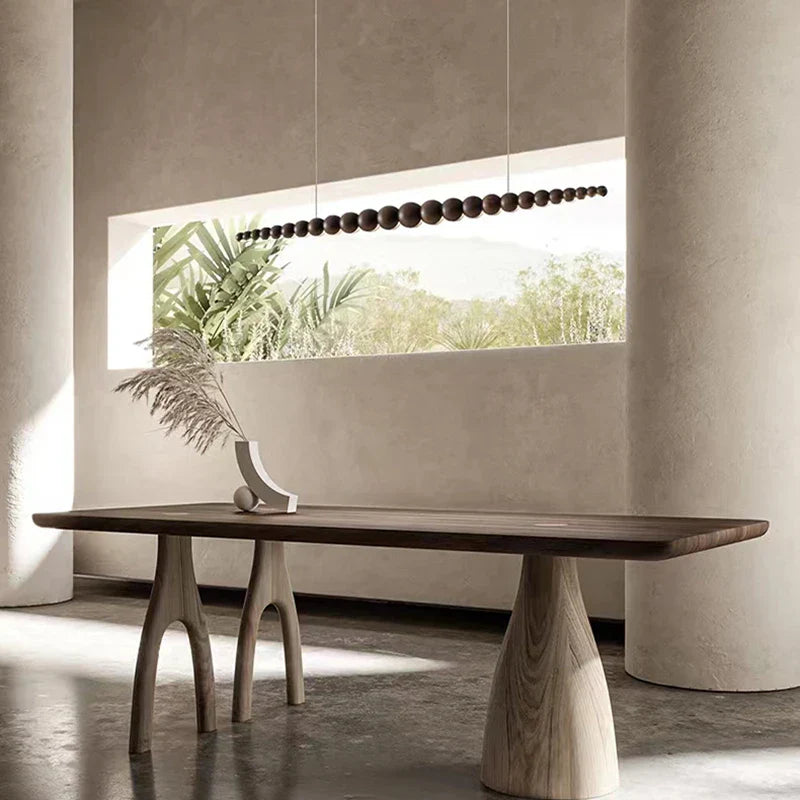 Suspension linéaire en perles de bois design moderne