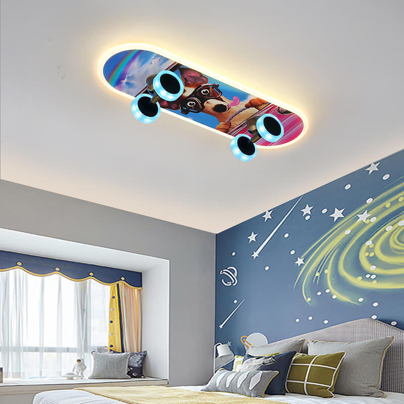 Plafonnier LED design skateboard pour chambre enfant