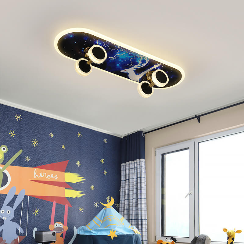 Plafonnier LED design skateboard pour chambre enfant