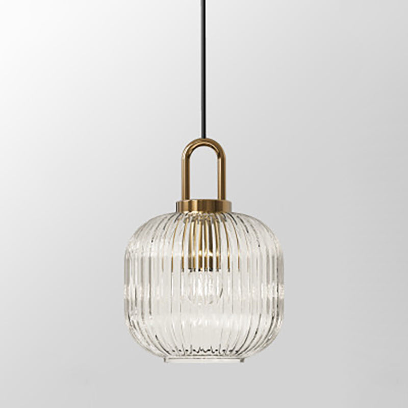 Suspension design verre cannelé et finition dorée