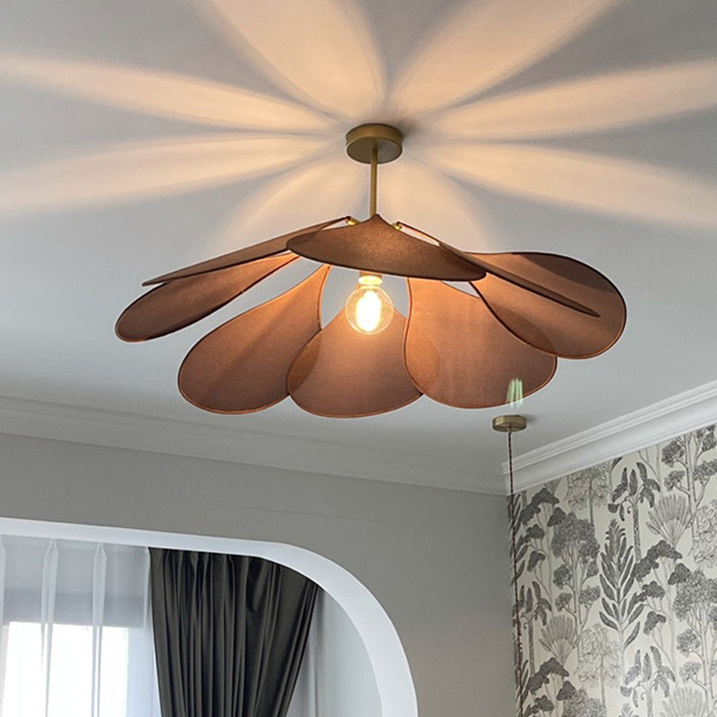 Suspension pétales design moderne en tissu blanc