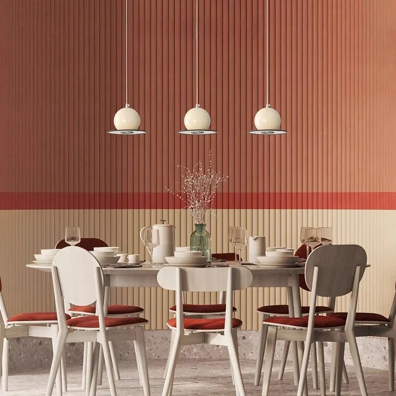 Suspension design moderne boule métal et verre blanc