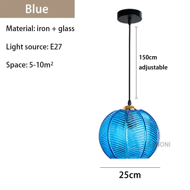 Suspension verre strié vert design moderne nordique