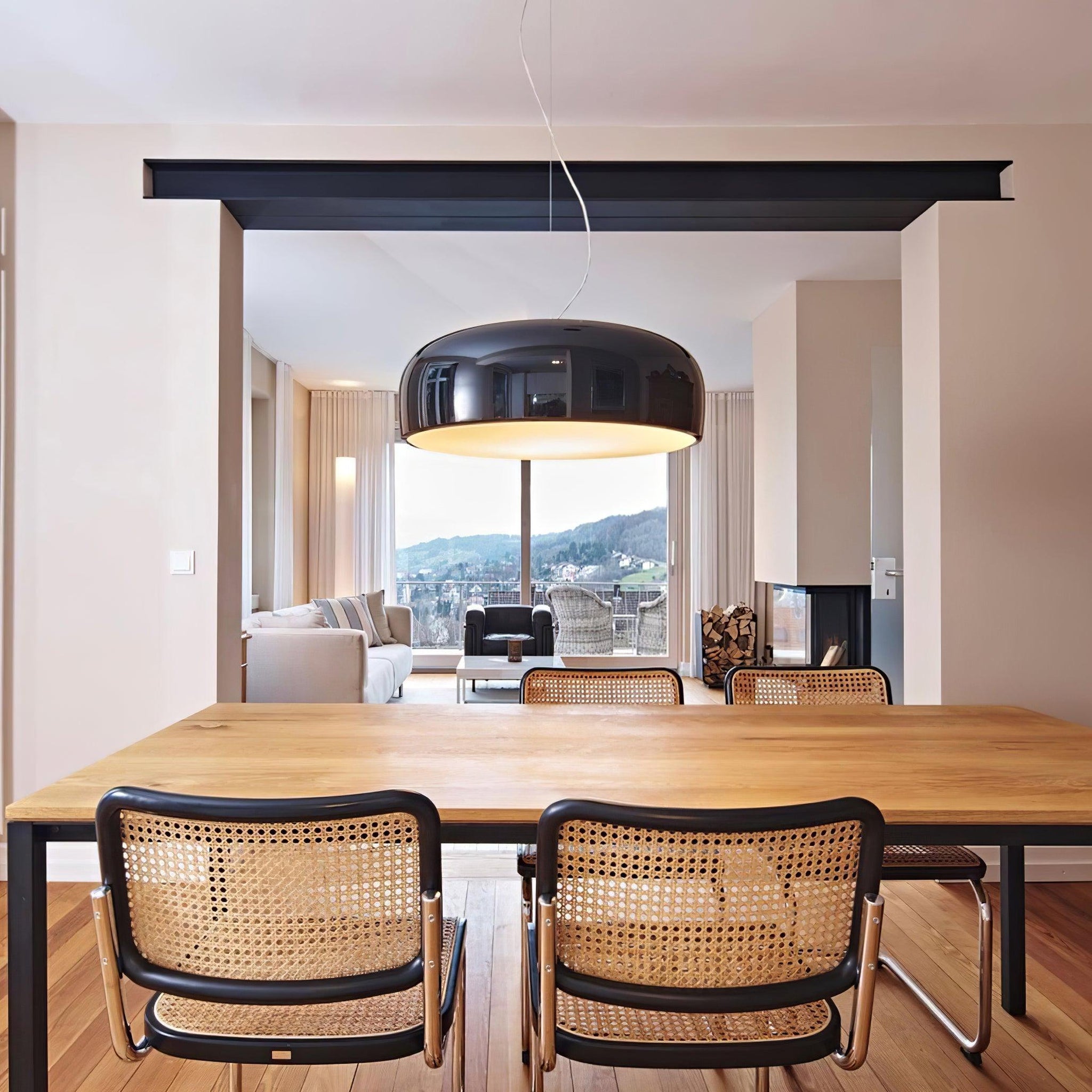 Suspension design moderne en métal noir brillant