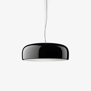 Suspension design moderne en métal noir brillant