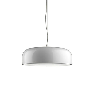 Suspension design moderne en métal noir brillant