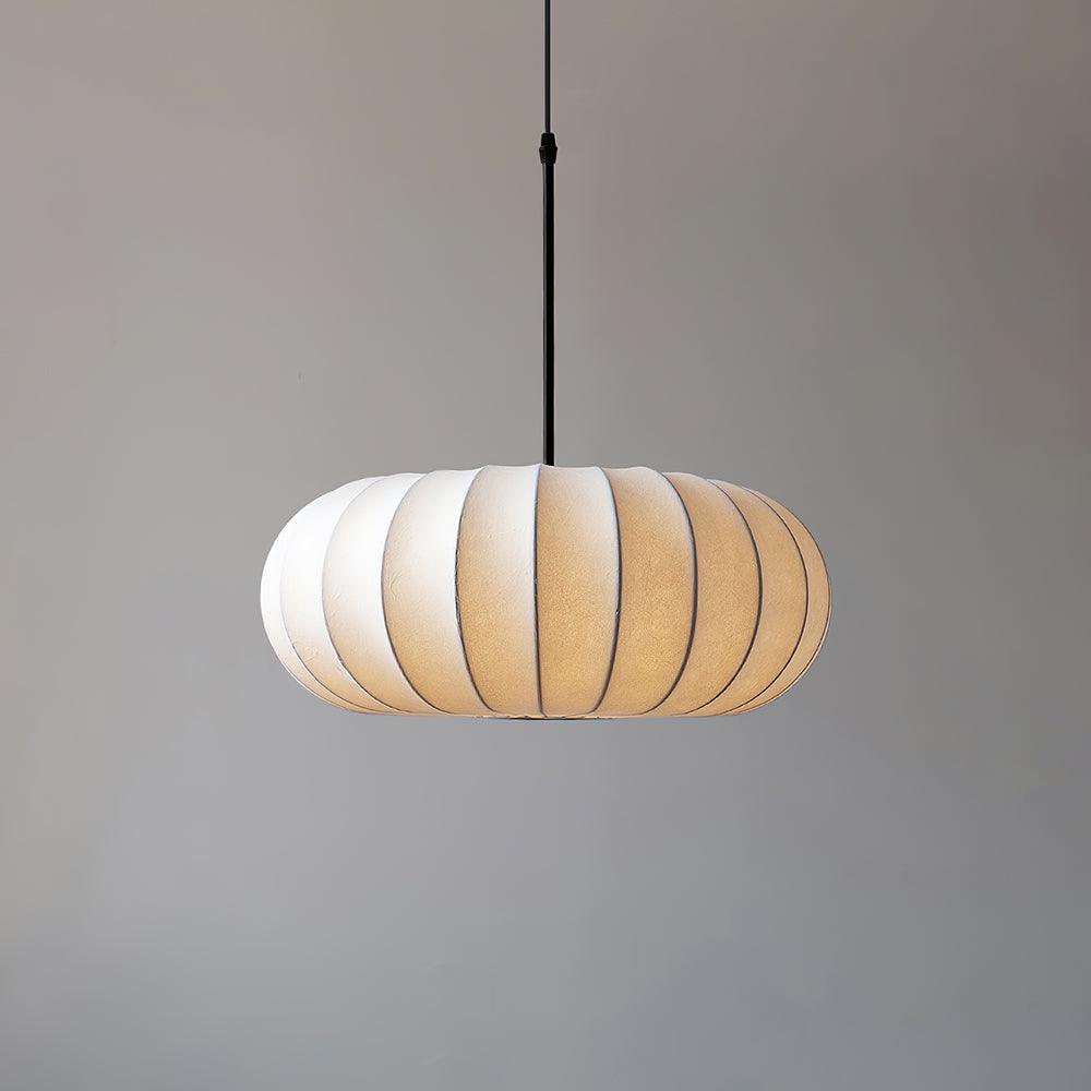 Suspension japonaise design en soie et métal