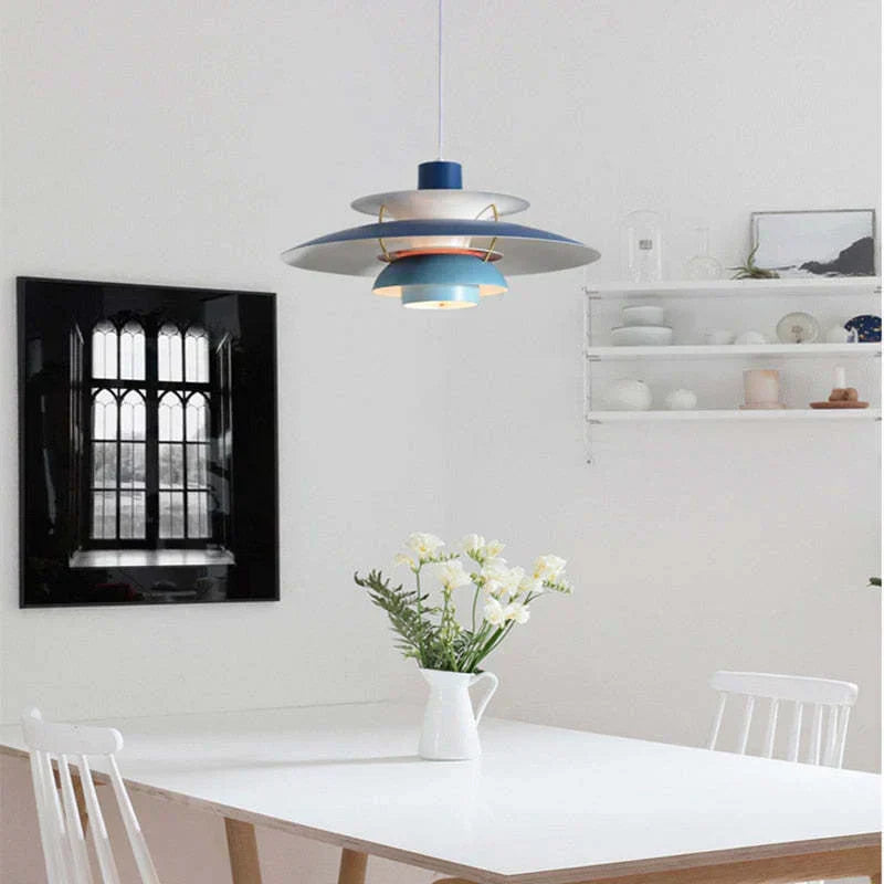 Suspension design scandinave LED métal multicouches