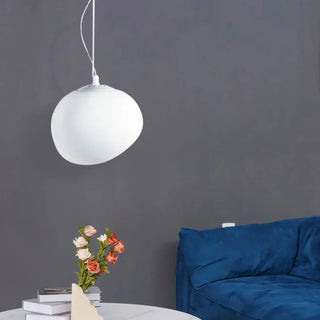 Suspension design galet blanc en verre dépoli moderne