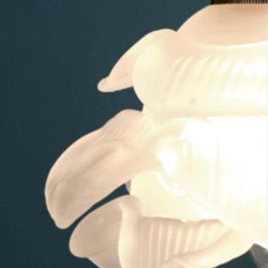 Suspension vintage verre pétales blanc cuivre doré