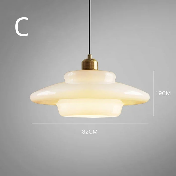 Suspension vintage verre blanc laiteux et laiton
