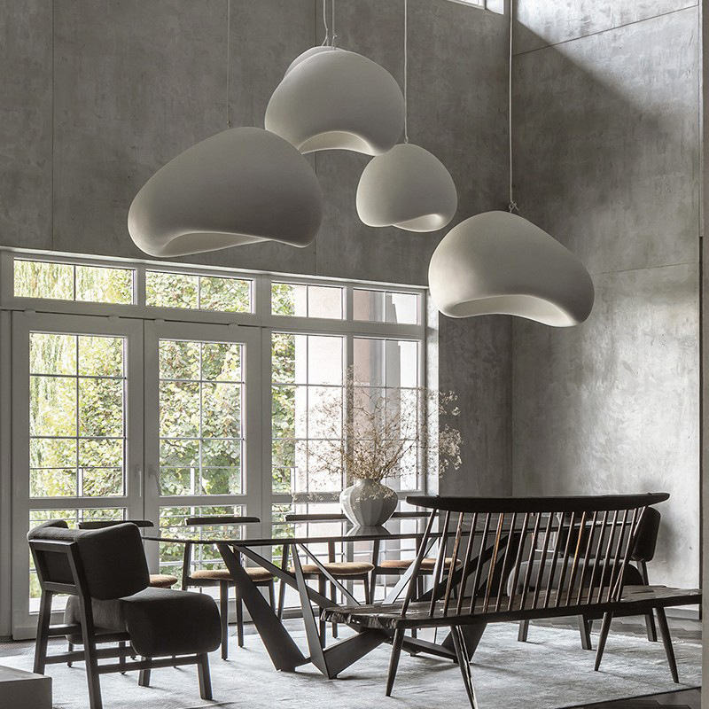 Suspension design moderne en résine blanche Wabi Sabi