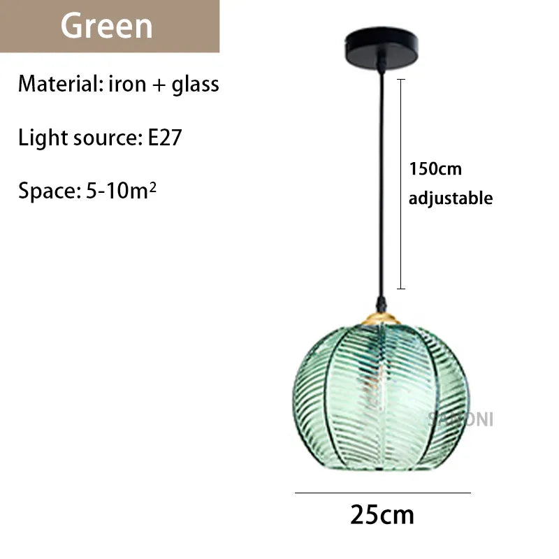 Suspension verre strié vert design moderne nordique