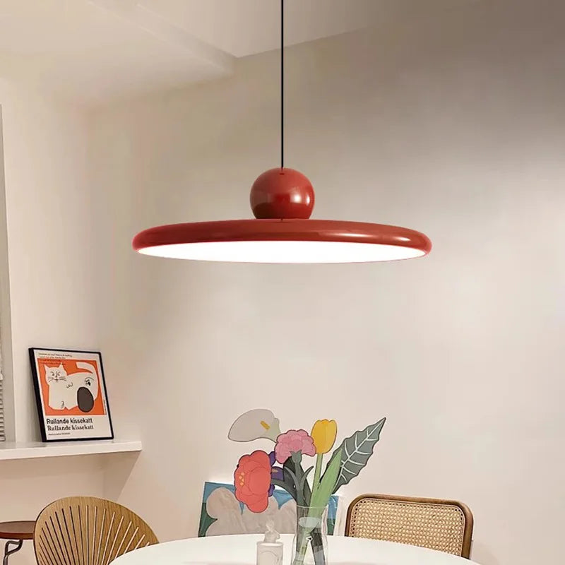 Suspension design moderne LED style Bauhaus métal coloré
