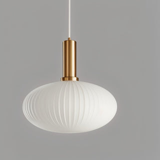 Suspension design verre cannelé et métal doré