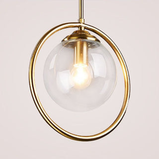 Suspension design boule en verre avec anneau dorée