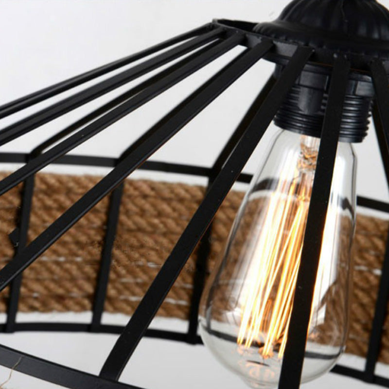 Suspension Industrielle Ronde Noire avec Corde