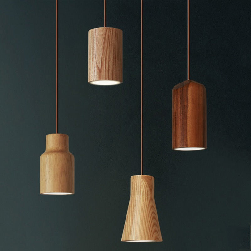 Suspension scandinave en bois massif brut minimaliste